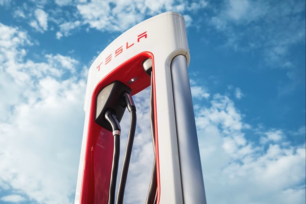 Tesla.jpg