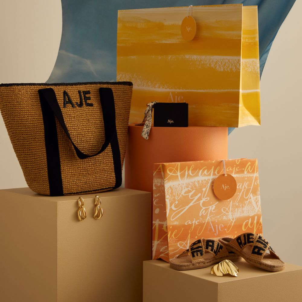  Aje |  Gift Your Best 